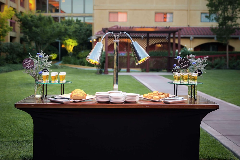 DoubleTree by Hilton Sonoma Wine Country - photo 71