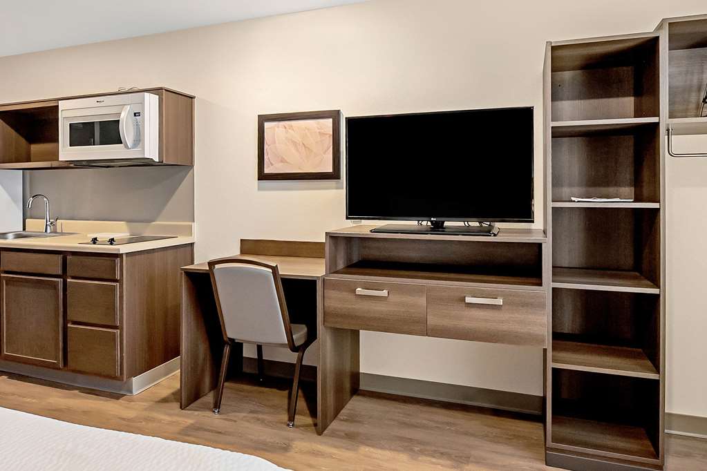WoodSpring Suites Reno Sparks - photo 15