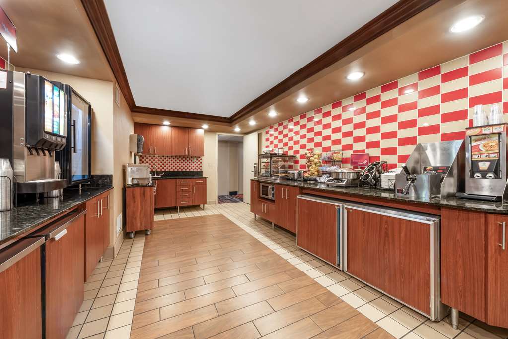 Best Western Plus White Bear Country Inn - photo 45