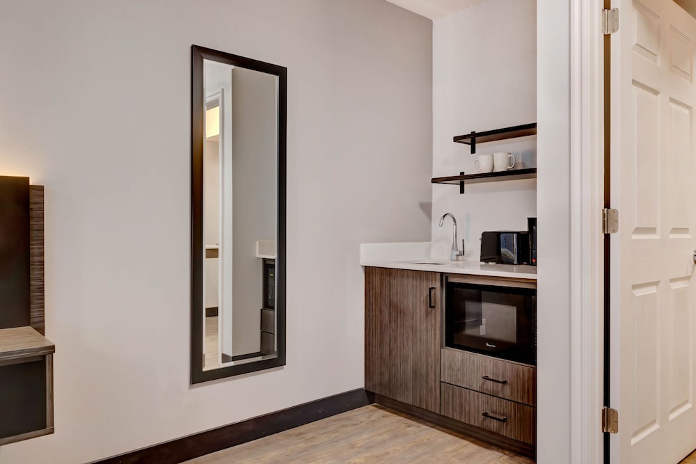 Studio6 Rock Springs WY Flaming Gorge - photo 23