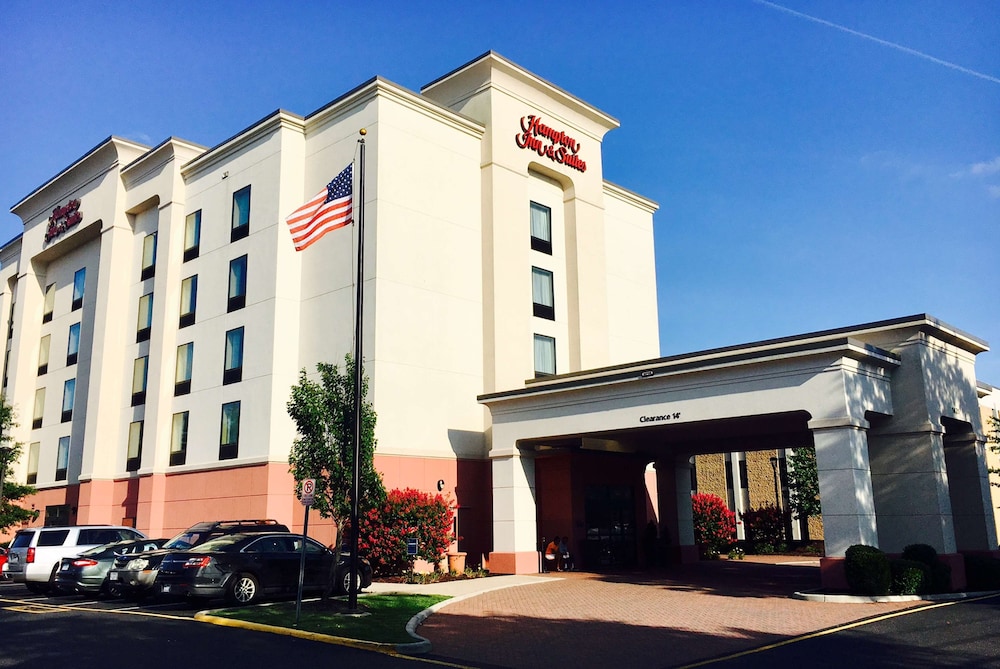 Hampton Inn & Suites Chesapeake Battlefield Blvd. - featured photo