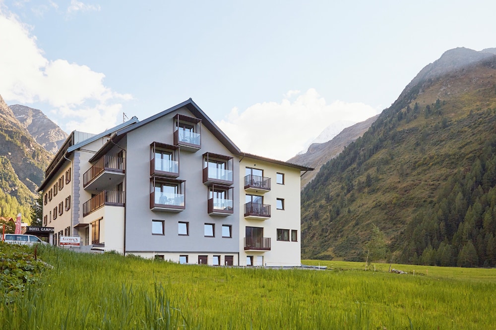 Suitehotel Gampen in Stelvio, Italy