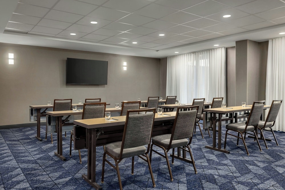 Courtyard by Marriott Kokomo - photo 30