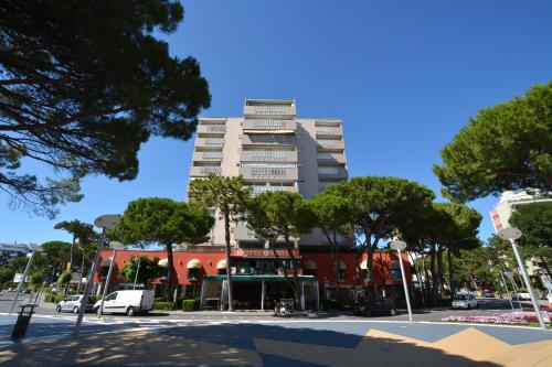 Lignano Pineta with sea view — 4-Star Luxury Hotel in Lignano Sabbiadoro, Italy