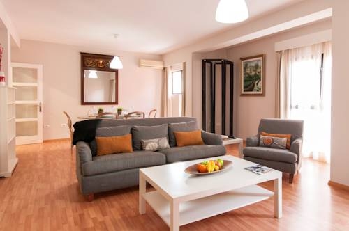 Cozy Las Palmas City Center Apartment — 4-Star Luxury Hotel in Las Palmas De Gran Canaria, Spain