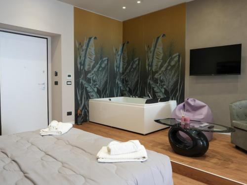 Vernazza Suite — 4-Star Luxury Hotel in Genoa, Italy
