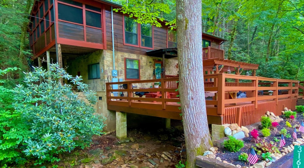 Creeksong Hollow - last minute hotel in Sevierville