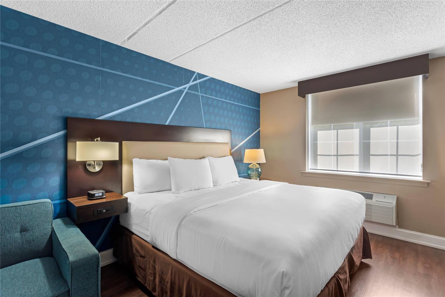 Comfort Inn & Suites Pottstown Eastern Gateway - photo 14