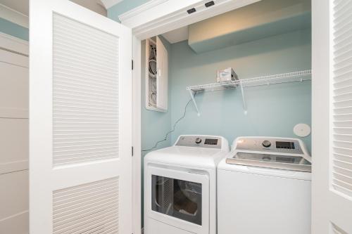 Once Upon A Tide by Oak Island Accommodations - photo 6