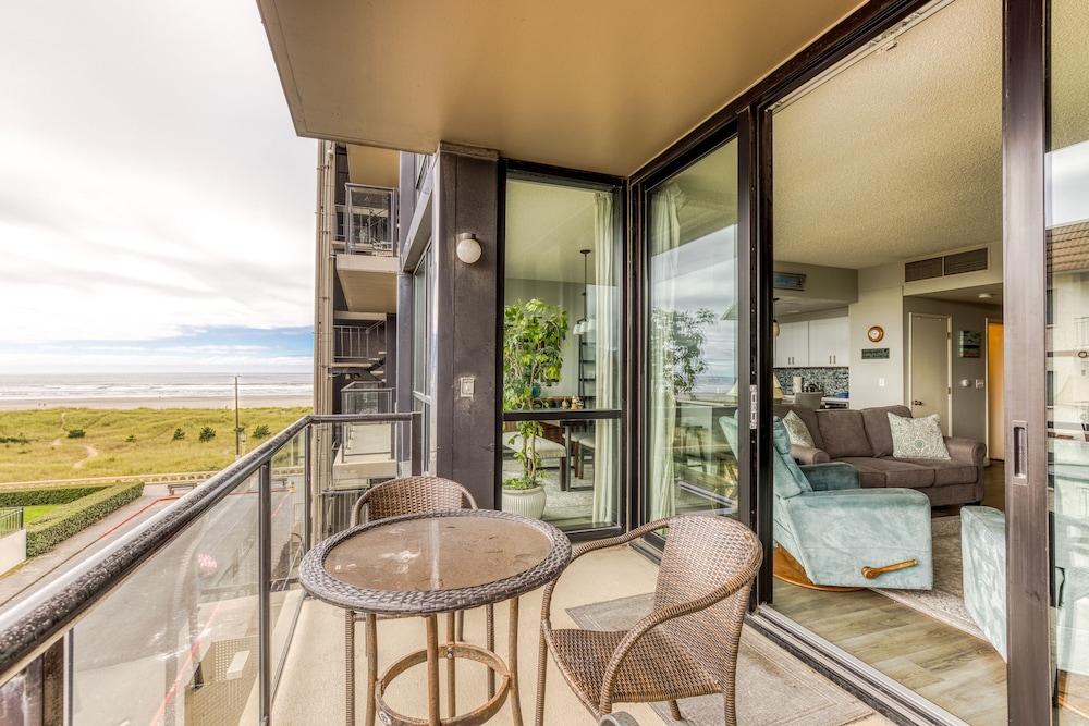 Sand & Sea Resort Condominiums - photo 789