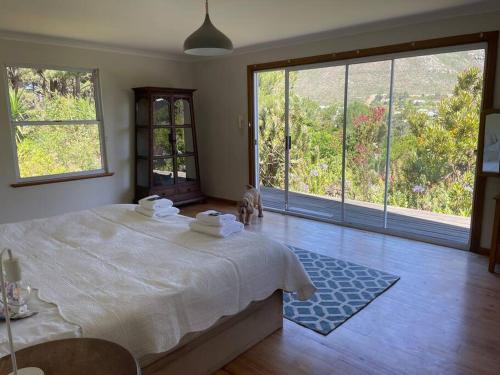 Aristea garden unit amazing mountain views
