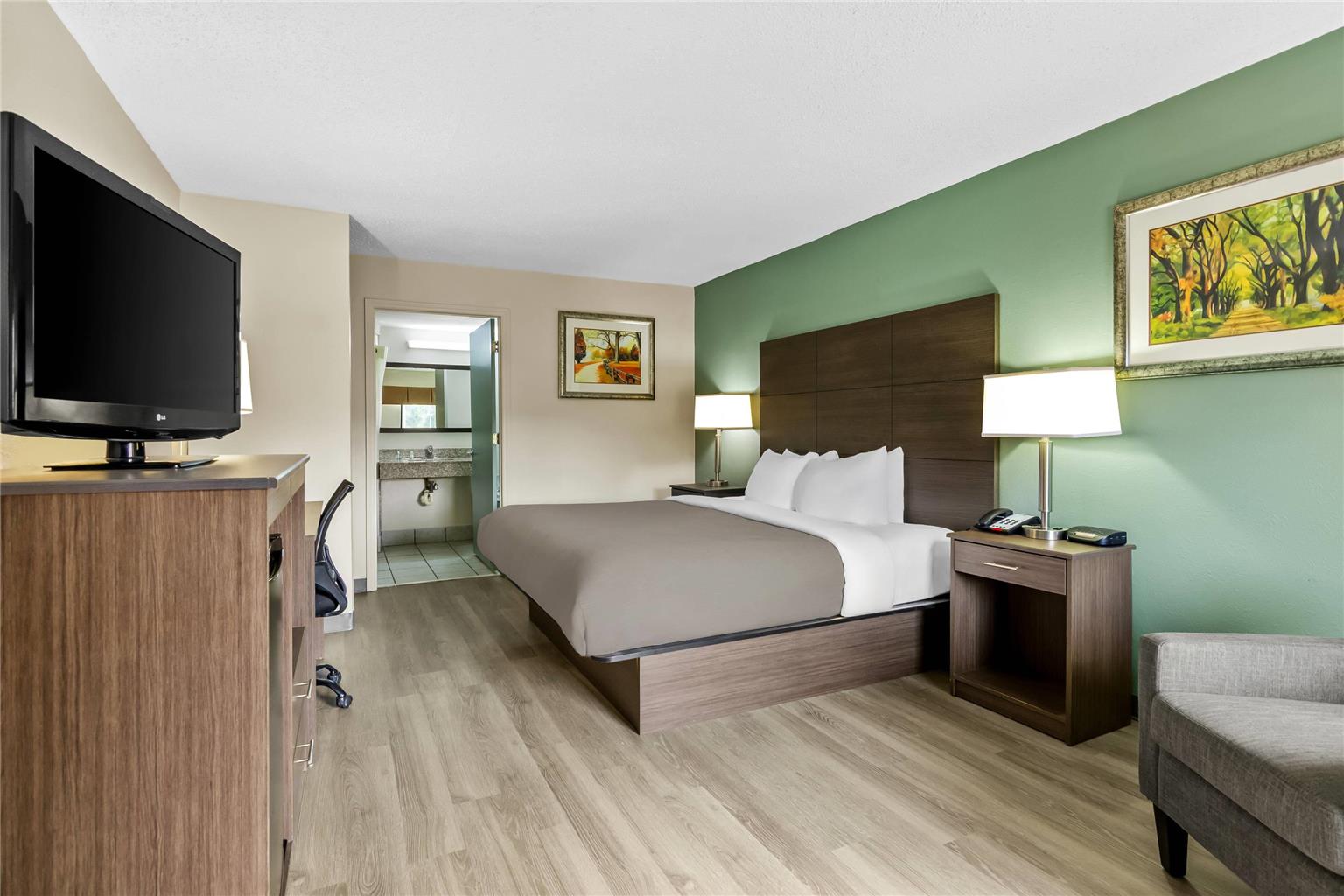 Quality Inn Hillsville - photo 7