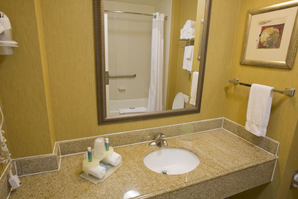 Holiday Inn Express New Albany by IHG - photo 7