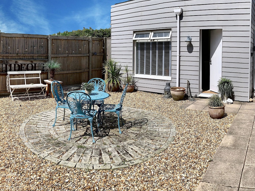 The Hideout - carbon neutral hotel in Chichester