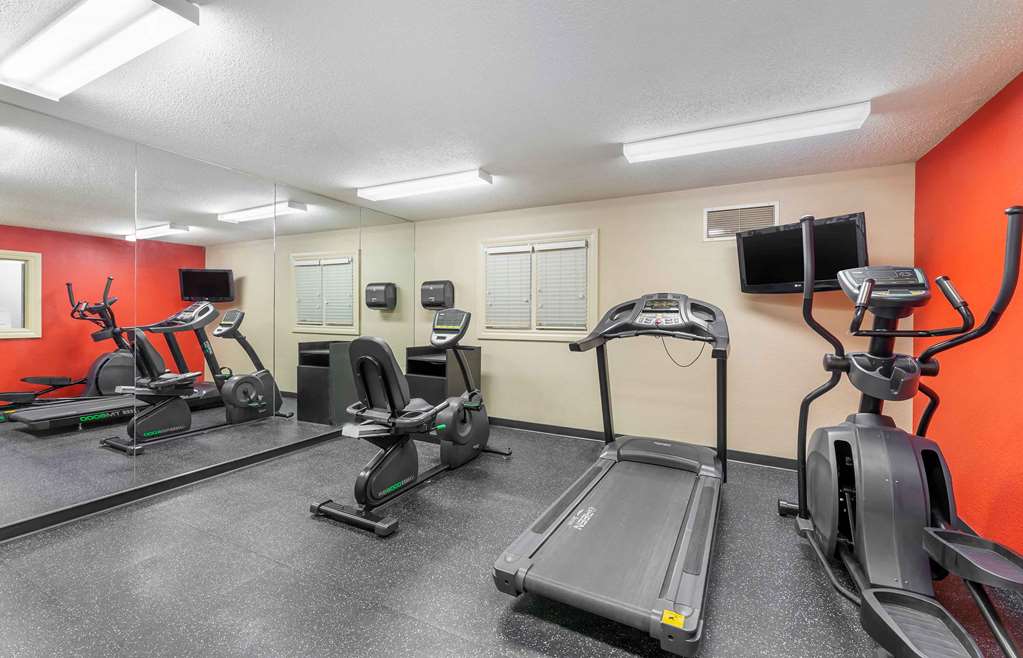 Extended Stay America Suites Cleveland Middleburg Heights - photo 33