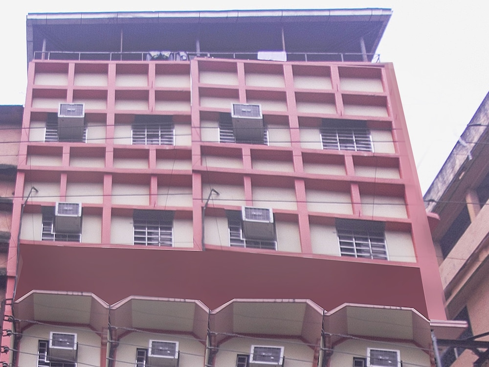 Oyo 16792 Bidhan Plaza — Siliguri
