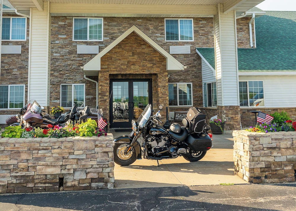 Savanna Inn & Suites - photo 43
