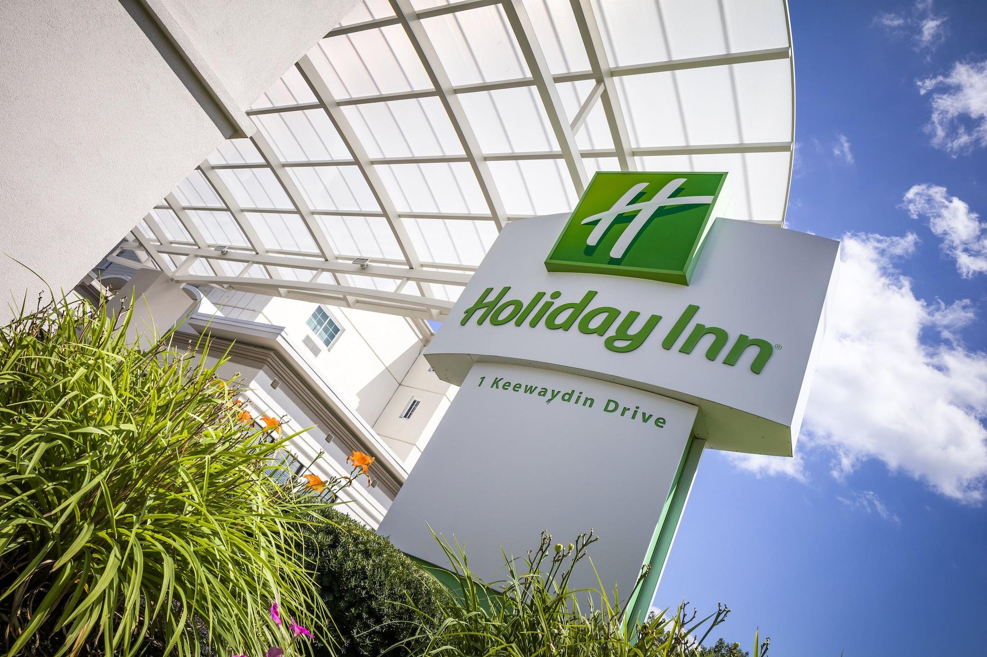 Holiday Inn Salem I 93 at Exit 2 by IHG in Lawrence, United States