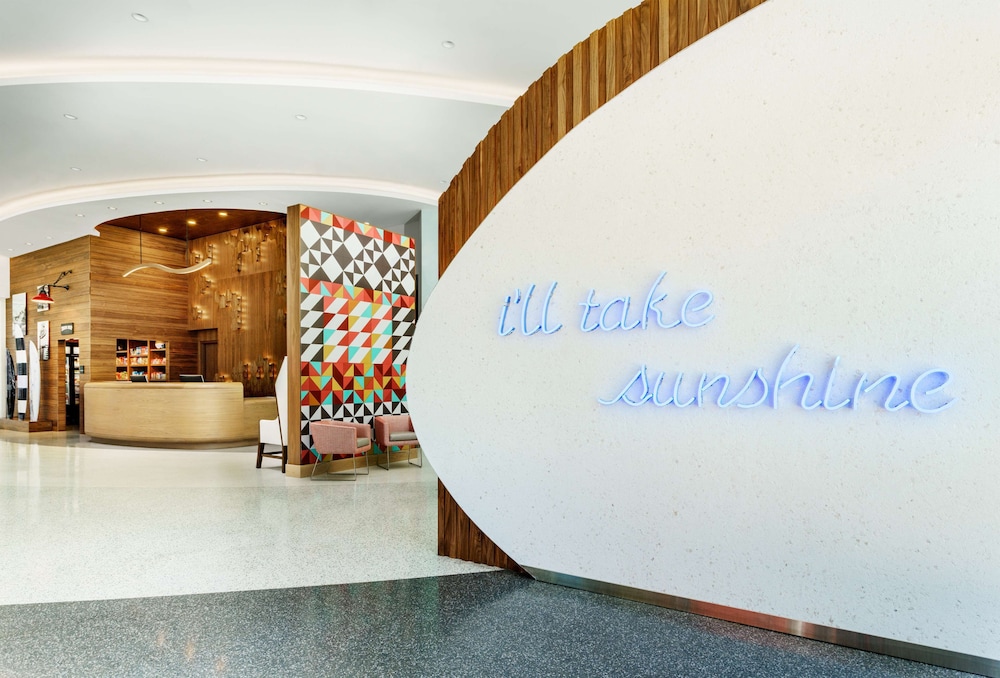 Hampton Inn & Suites Santa Monica - photo 5