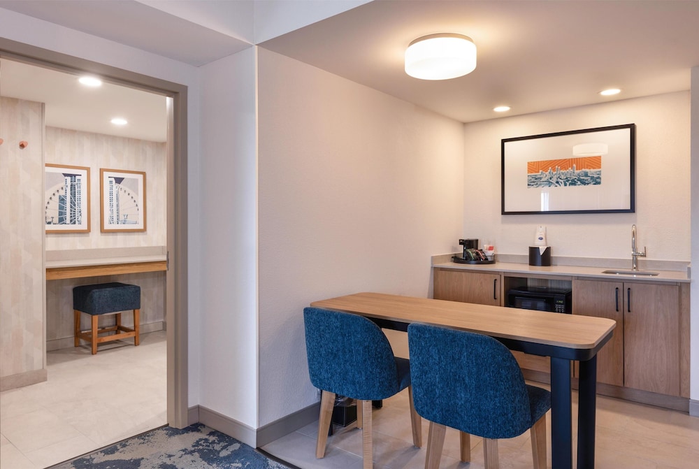 Hampton Inn Lawrenceville Duluth - photo 40