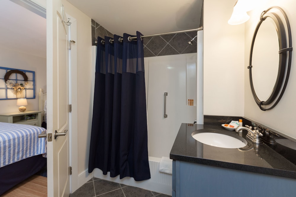 Sheepscot Harbour Village Resort - photo 318