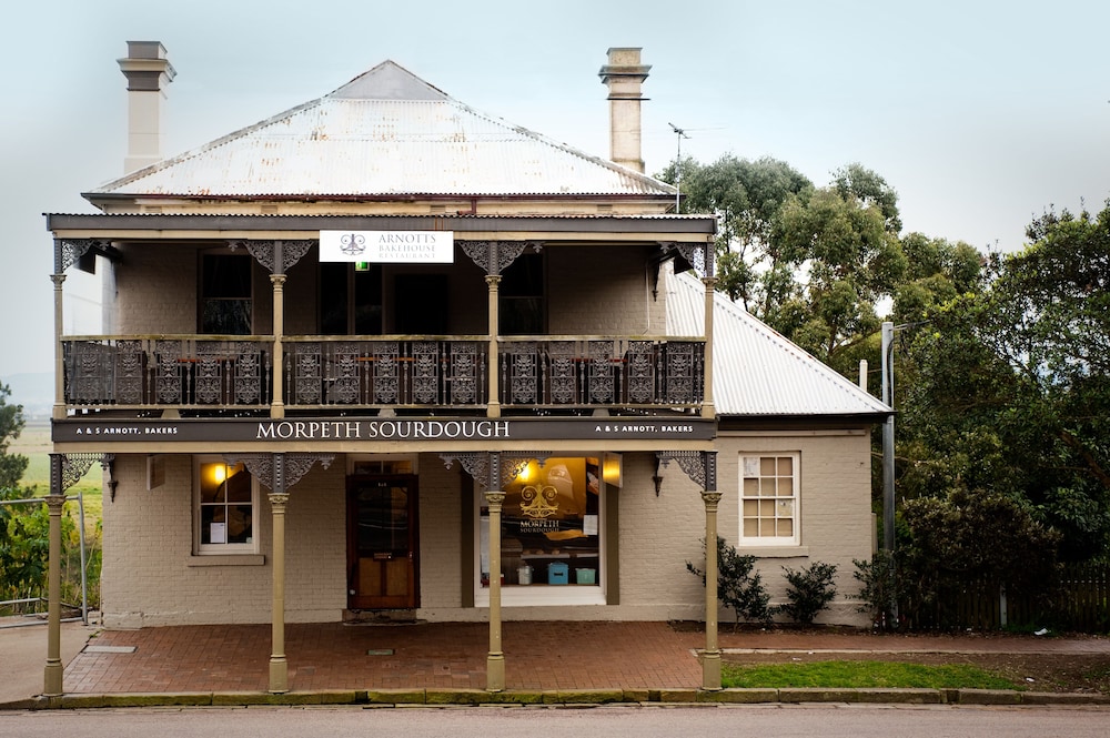 William Arnott Boutique Accommodation - carbon neutral hotel in Morpeth