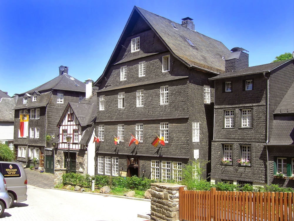 Hotel Restaurant Graf Rolshausen in Monschau, Germany