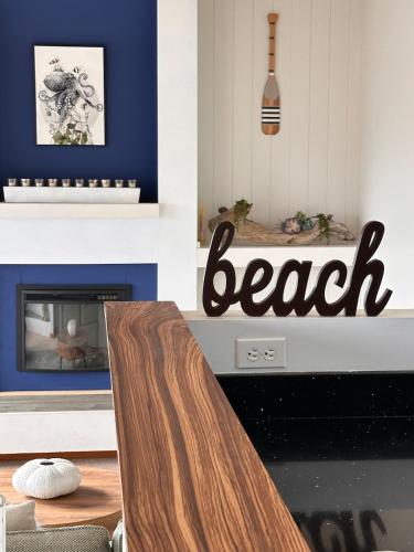 Beach Getaway Ocean View Epic Sunsets Walk Beach in Coupeville, United States