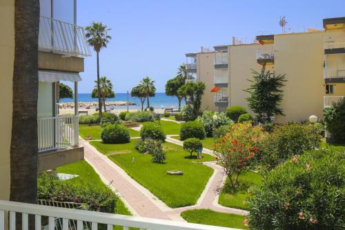 Antares Planet Costa Dorada — 4-Star Luxury Hotel in Cambrils, Spain