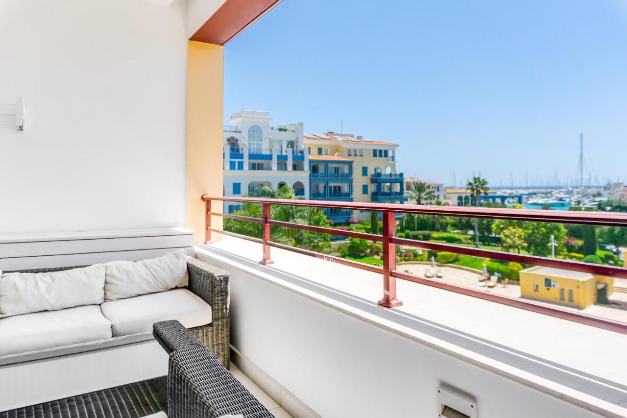 Limassol Marina Nereids D22 by Ezoria Villas