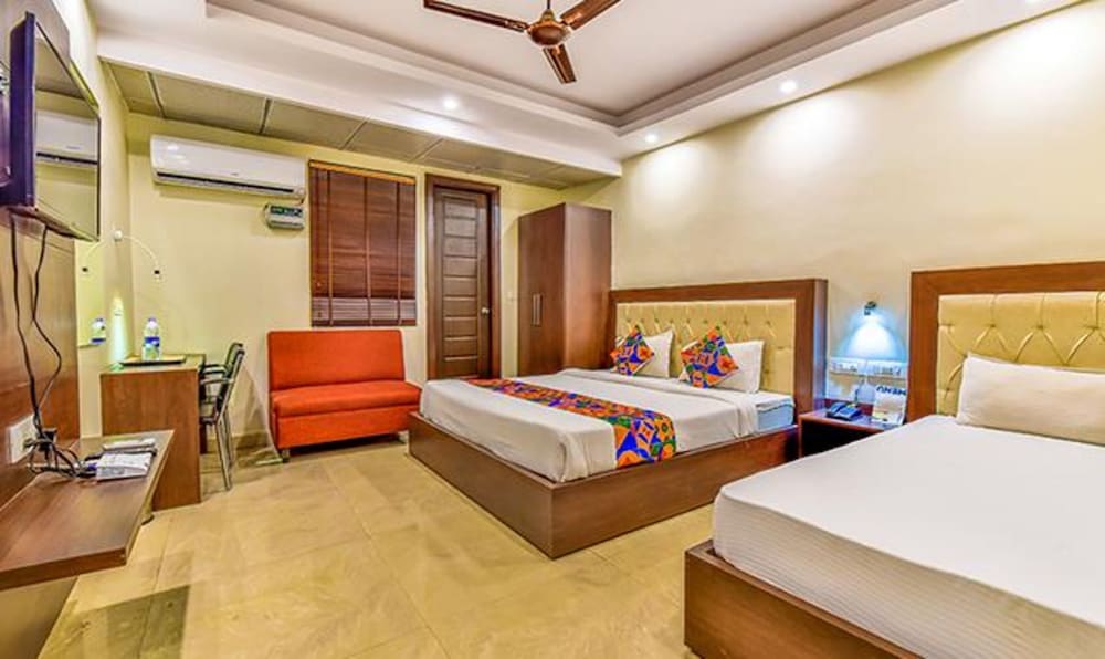 Fabhotel Sr Residency - last minute hotel in Dehra Dun