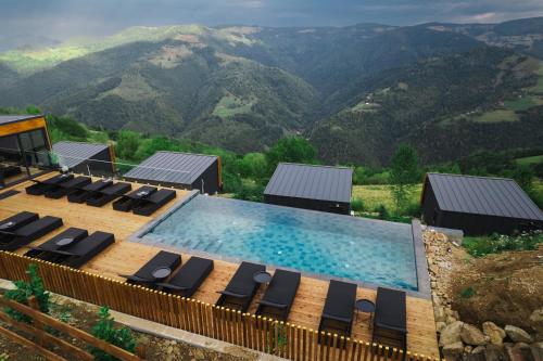 The Altitude Cabin Resort — Maguri