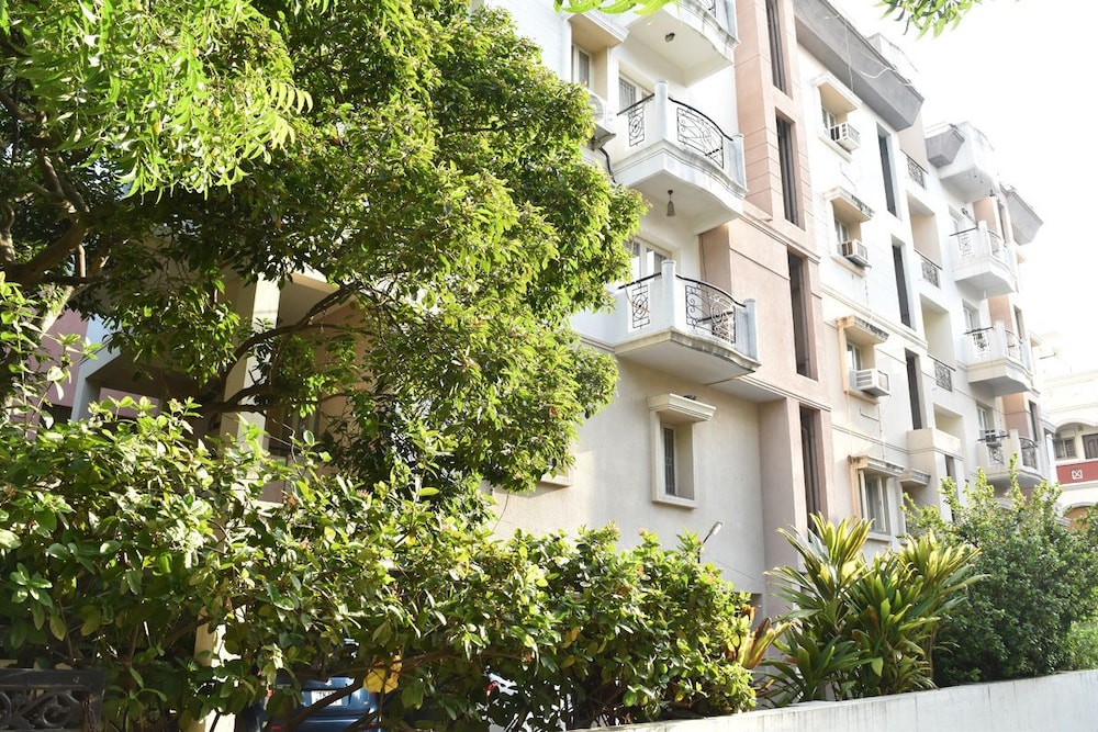 Happy Planet - carbon neutral hotel in Chennai
