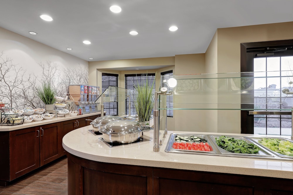 Staybridge Suites Washington D.C. Greenbelt IHG - photo 31