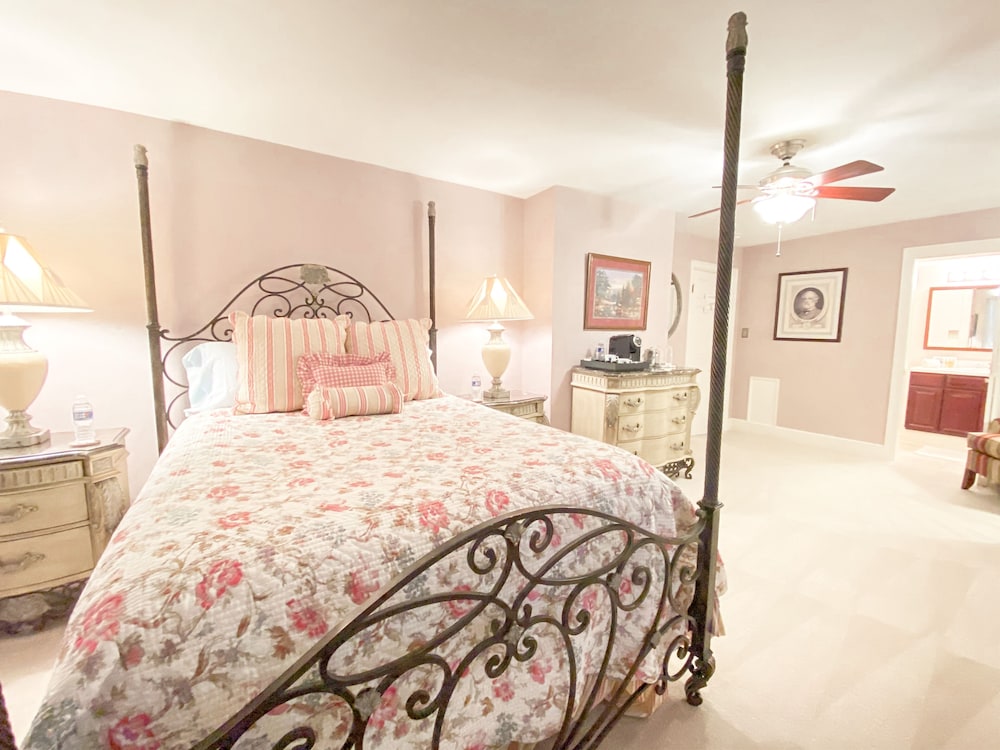 Abigail Inn - photo 17