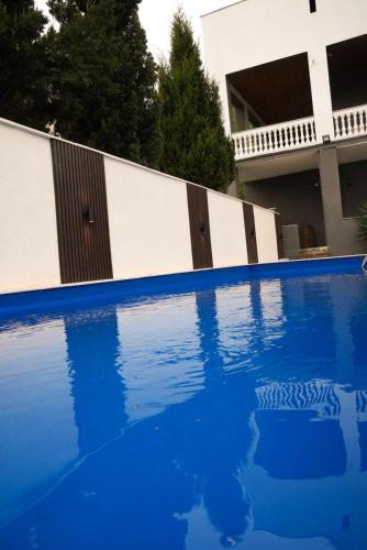 Villa Aragvi — 4-Star Luxury Hotel in Mtskheta, Georgia