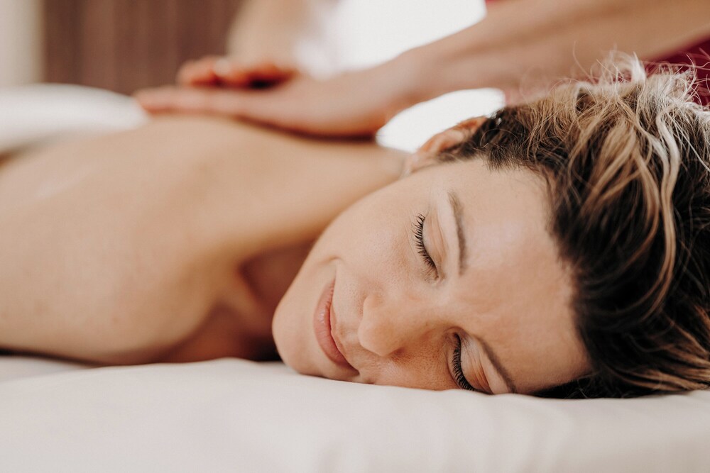 Massage in accommodation