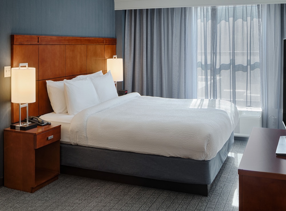 Courtyard by Marriott Springfield Downtown - photo 7