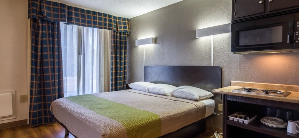 Studio 6 Tulsa - photo 5