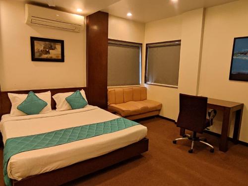 Collection O Nagpur Eternity Mall — 4-Star Luxury Hotel in Nagpur, India