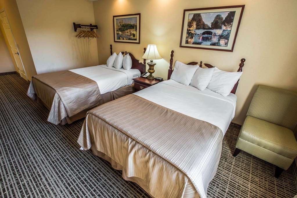 Quality Inn Kingsport South - photo 9