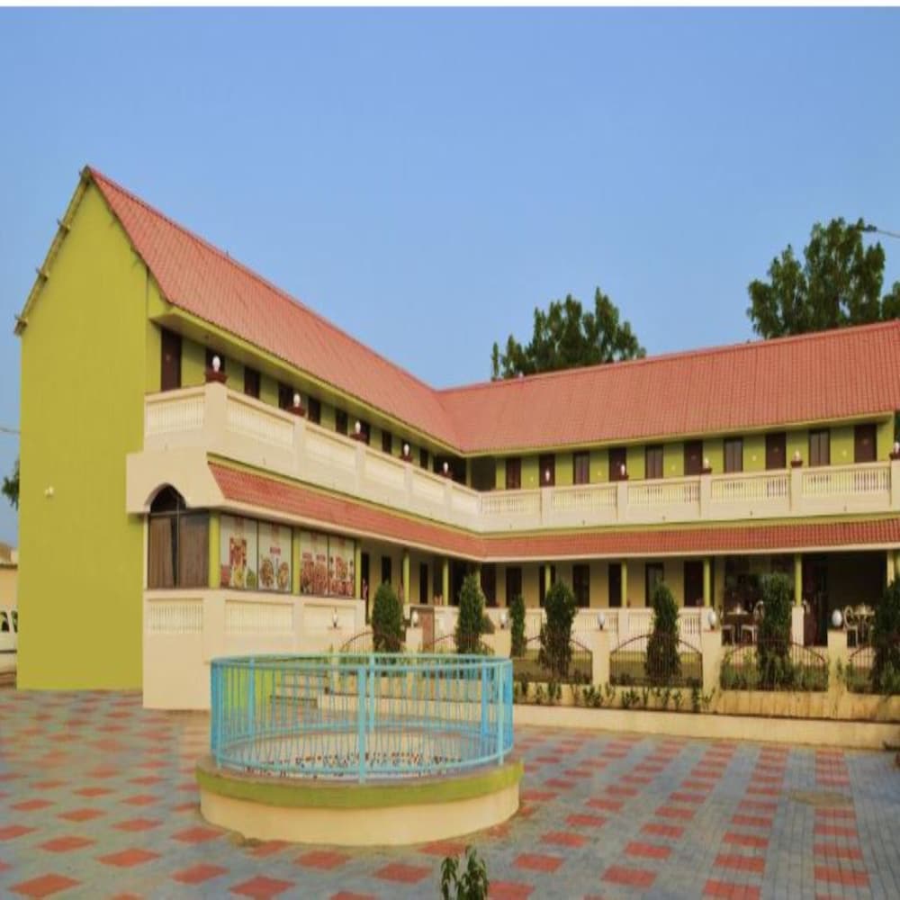 Saanvi Resort Bhavnagar in Bhavnagar, India