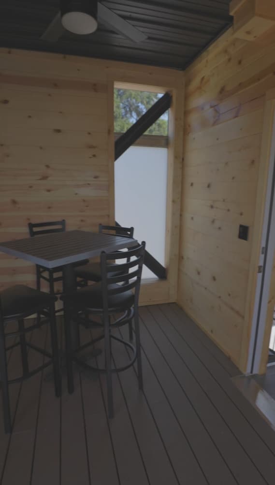Edinboro Lake Resort Cabins - photo 101