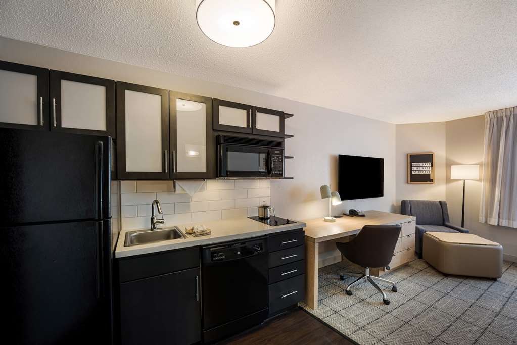 Sonesta Simply Suites Jersey City - photo 39