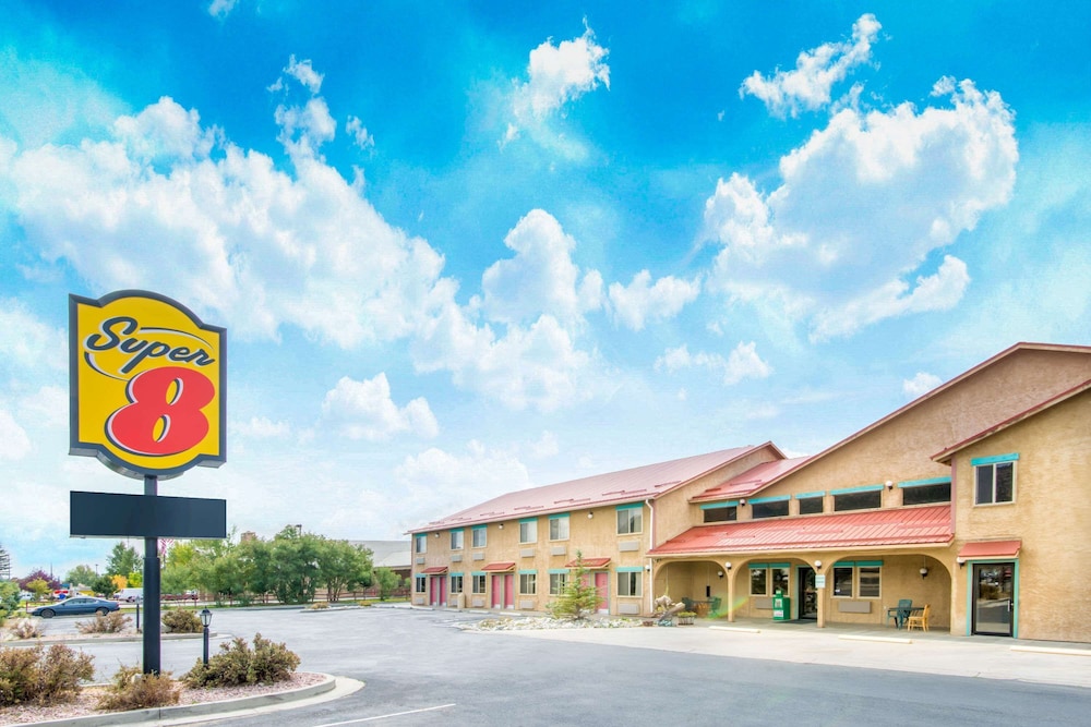Super 8 by Wyndham Buena Vista — hotel in Buena Vista