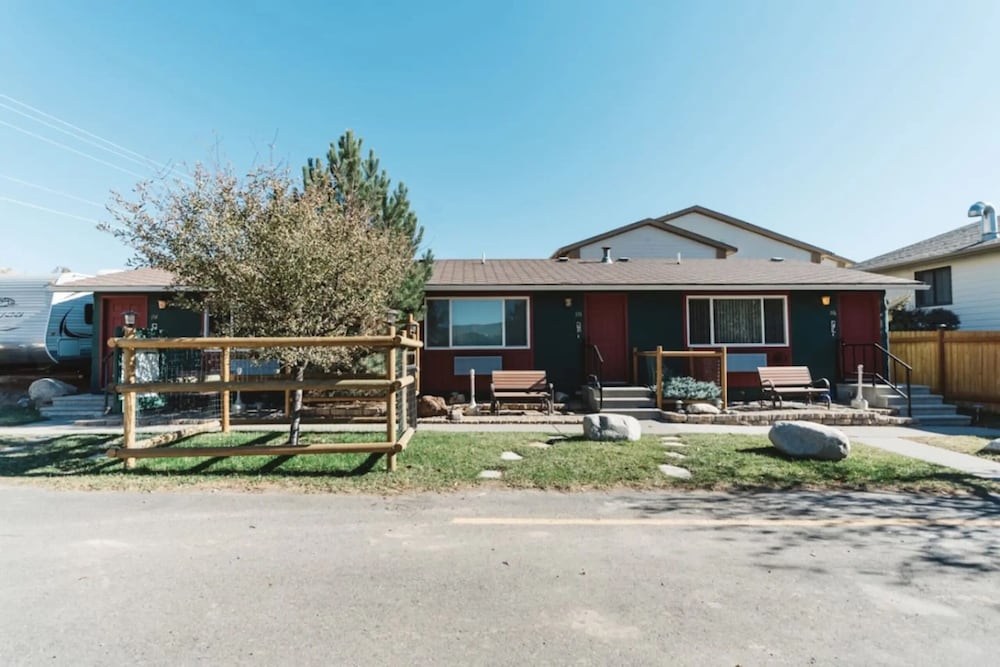 Yellowstone Gateway Inn - photo 124