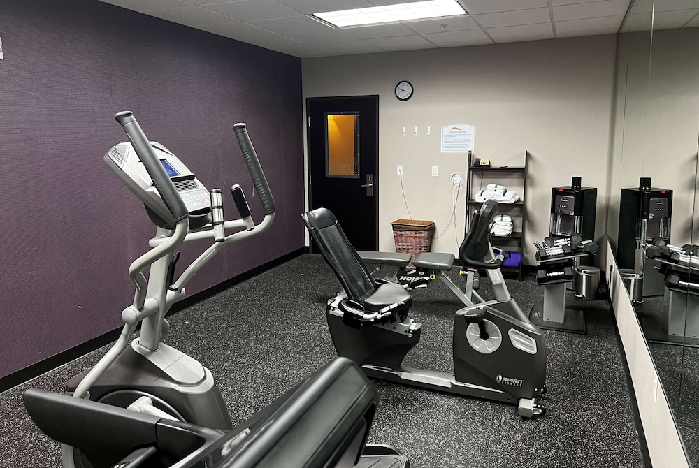 Baymont by Wyndham College Station - photo 34