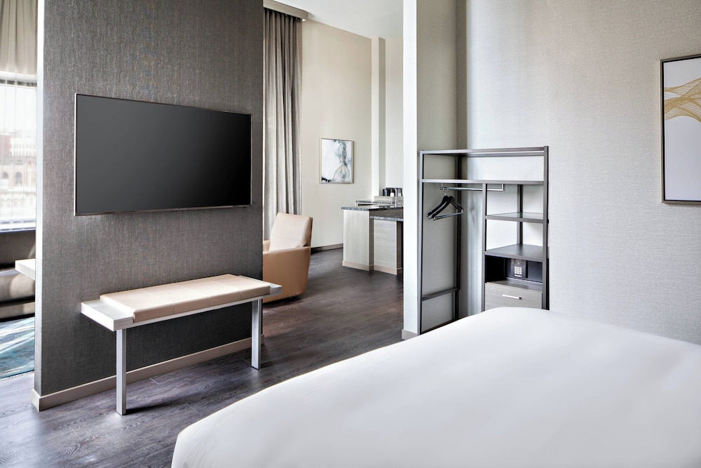 AC Hotel by Marriott Grand Rapids Downtown - photo 34