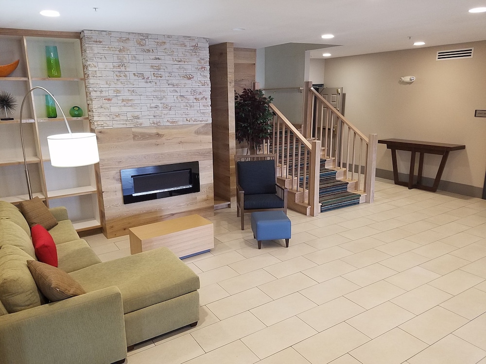 Country Inn & Suites by Radisson Washington D.C. East Capitol Heights MD - photo 3