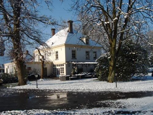 Hotel Restaurant Het Witte Paard — Delden
